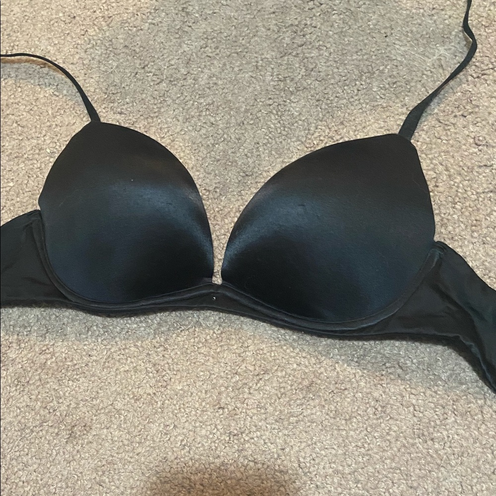 Victoria Secret Biofit push up bra 34B